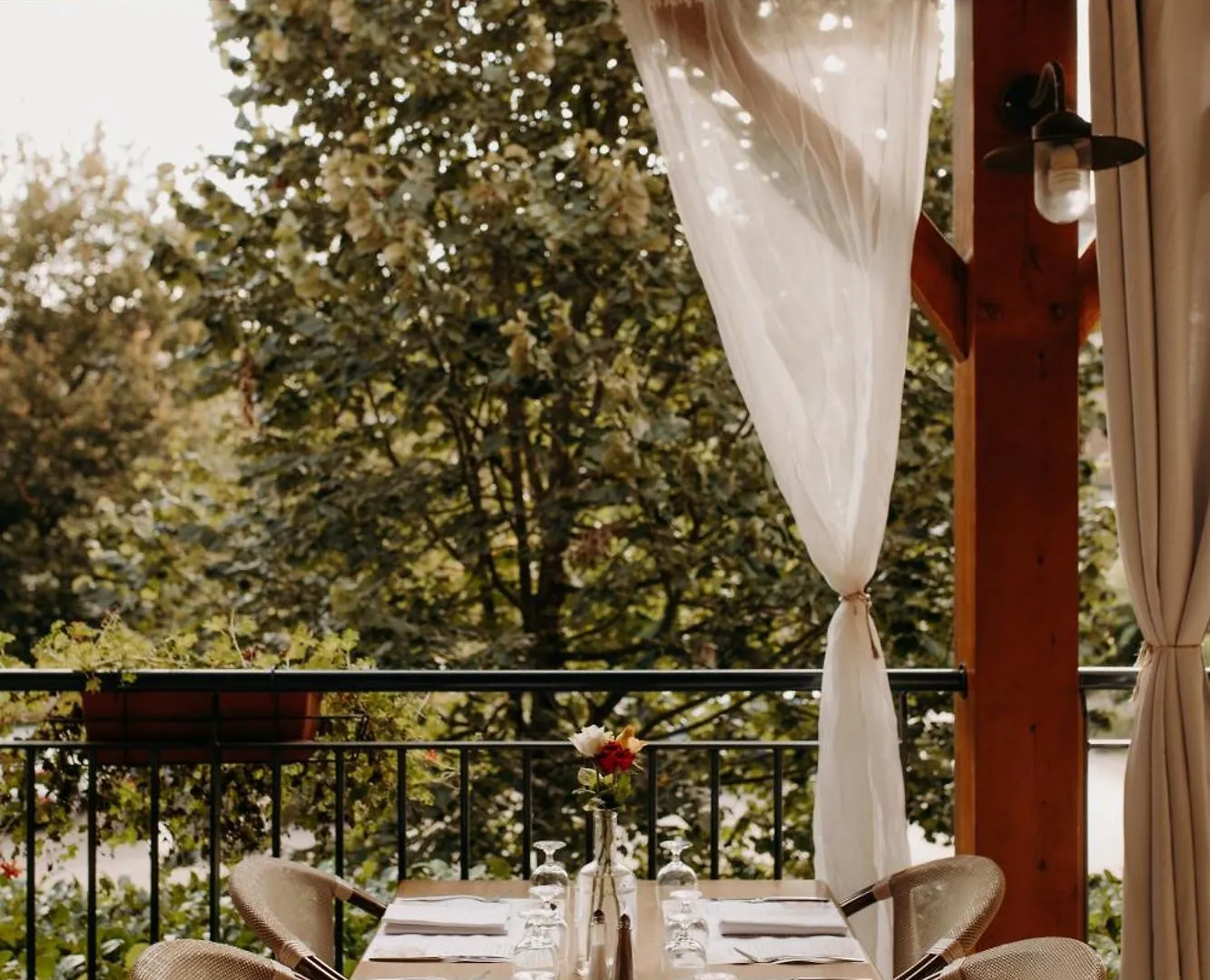 Logis - Hotel Restaurant Du Parc Cransac 3*,  France