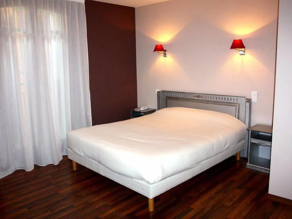 Logis - Hotel Restaurant Du Parc Cransac