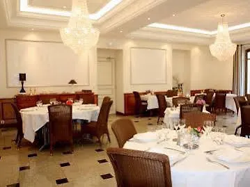 Logis - Hotel Restaurant Du Parc Cransac